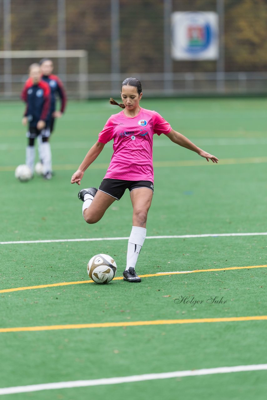 Bild 73 - wCJ VfL Pinneberg - Eimsbuettler TV : Ergebnis: 0:3